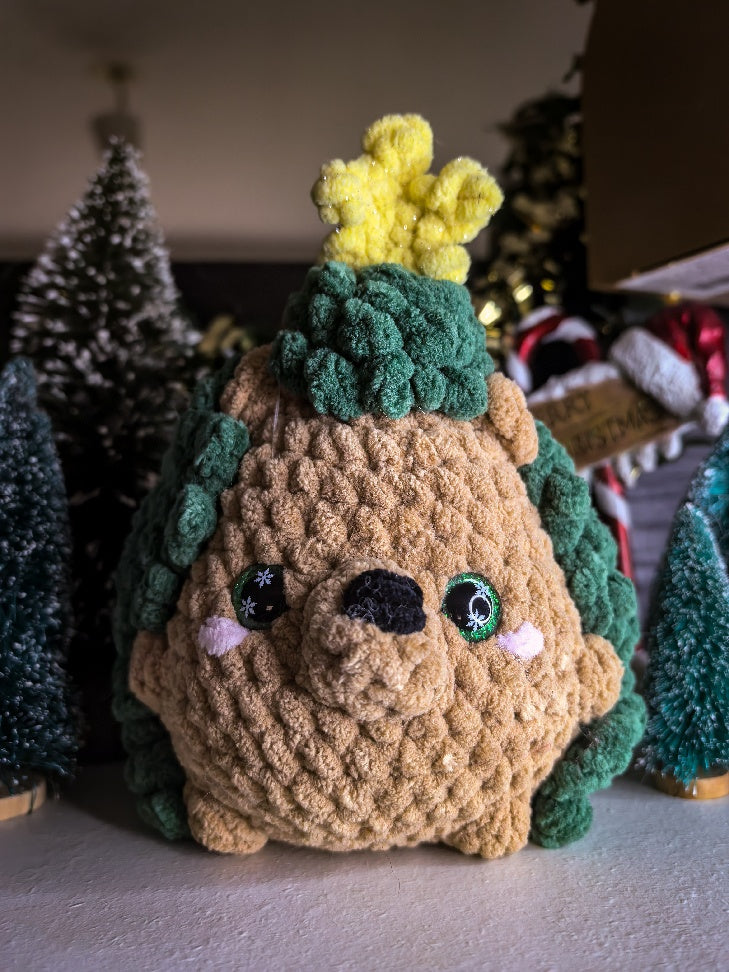 ✨ Hérisson “Sapinou” – peluche artisanale au crochet ✨