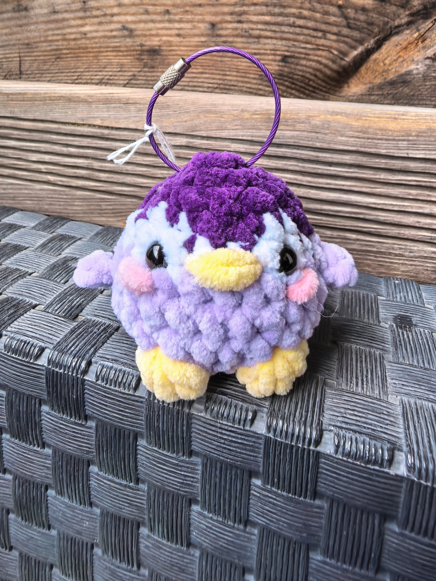 Pingouin pastel porte-clé tout doux 🐧💜